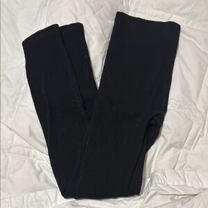 Black Ribbed Leggings